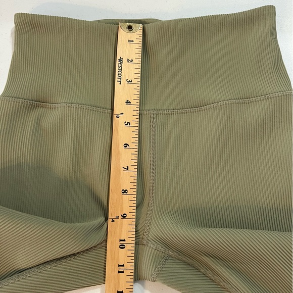 Athleta Leggings Womens Elation Rib Tight Mid Rise Athletic 24” Olive Green M - Picture 9 of 15